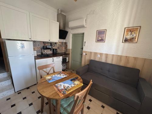 Campo de Criptana Apartment | Calle Yelmo de Mambrino 19