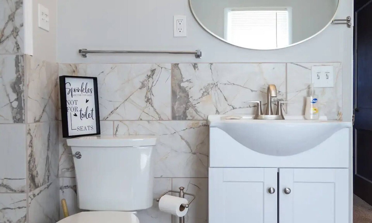Erie House | Calm and Centered