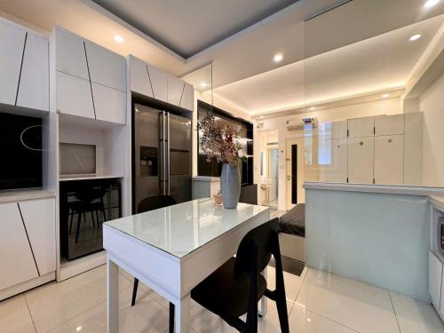 Phuong 8 Apartment | Calmero Appartment - Tan Dinh