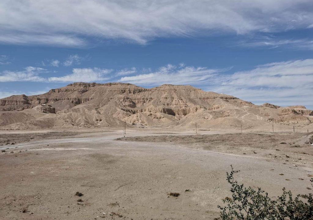 Luxor Apartment | calming valley