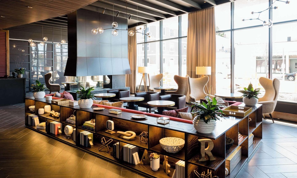 Spring Hill Hotel | Cambria Hotel Boston Somerville