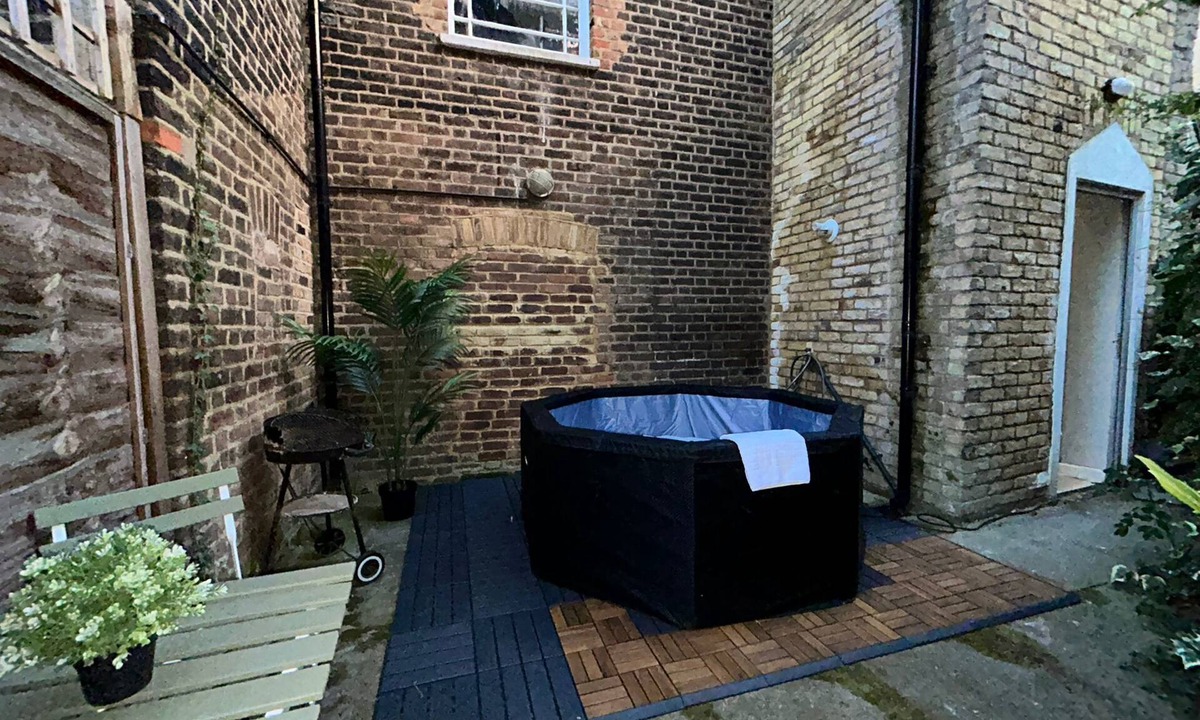 Cantelowes House | Camden House: Garden, Jacuzzi & Parking