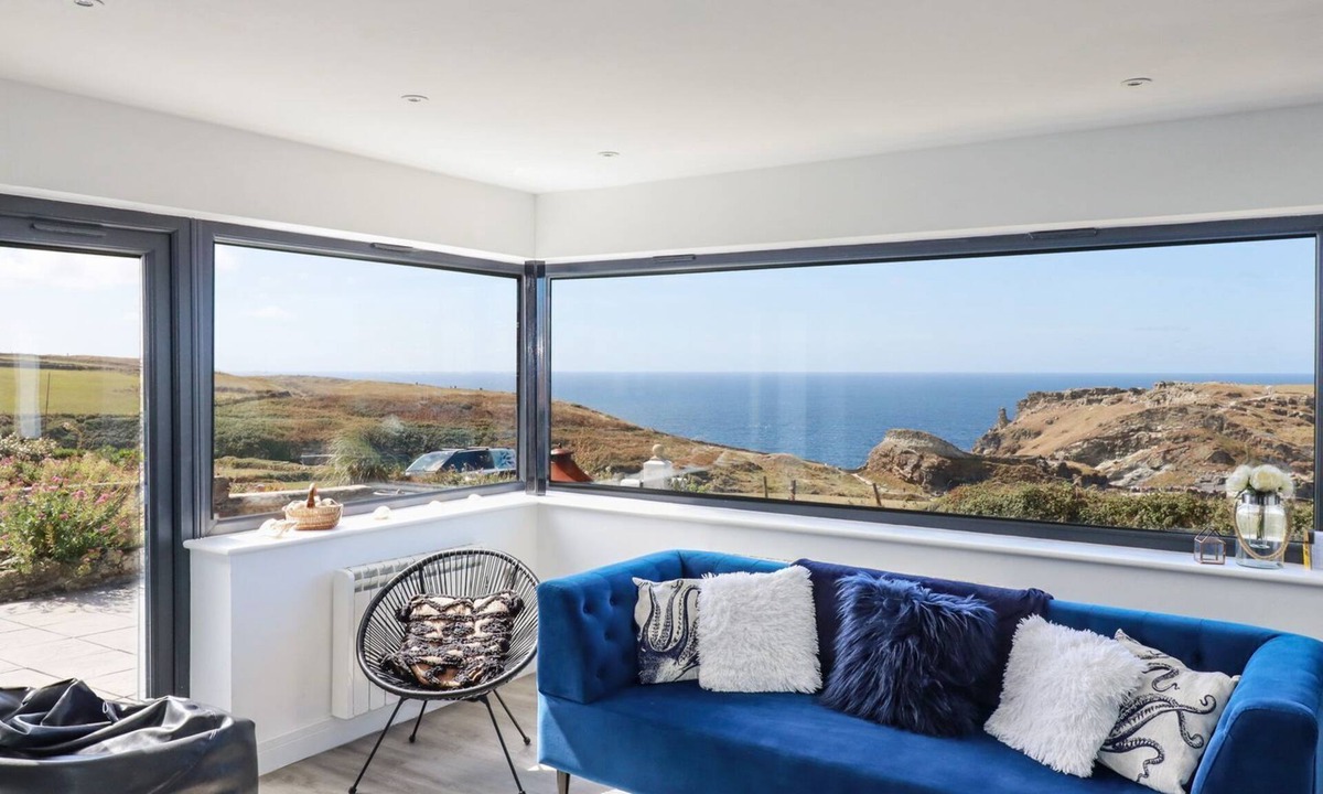 Tintagel Cottage | Camelot