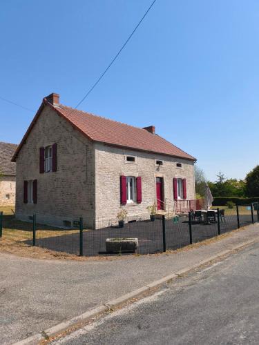 Viersat House | Camp'Amis
