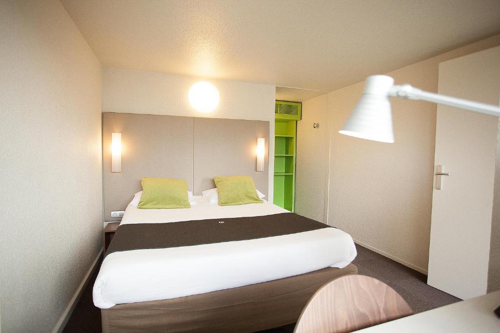 Vitrolles Hotel | Campanile Marseille Vitrolles Griffon