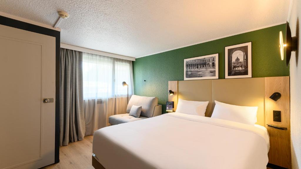 Geispolsheim Hotel | Campanile NATURE - Strasbourg Sud Geispolsheim