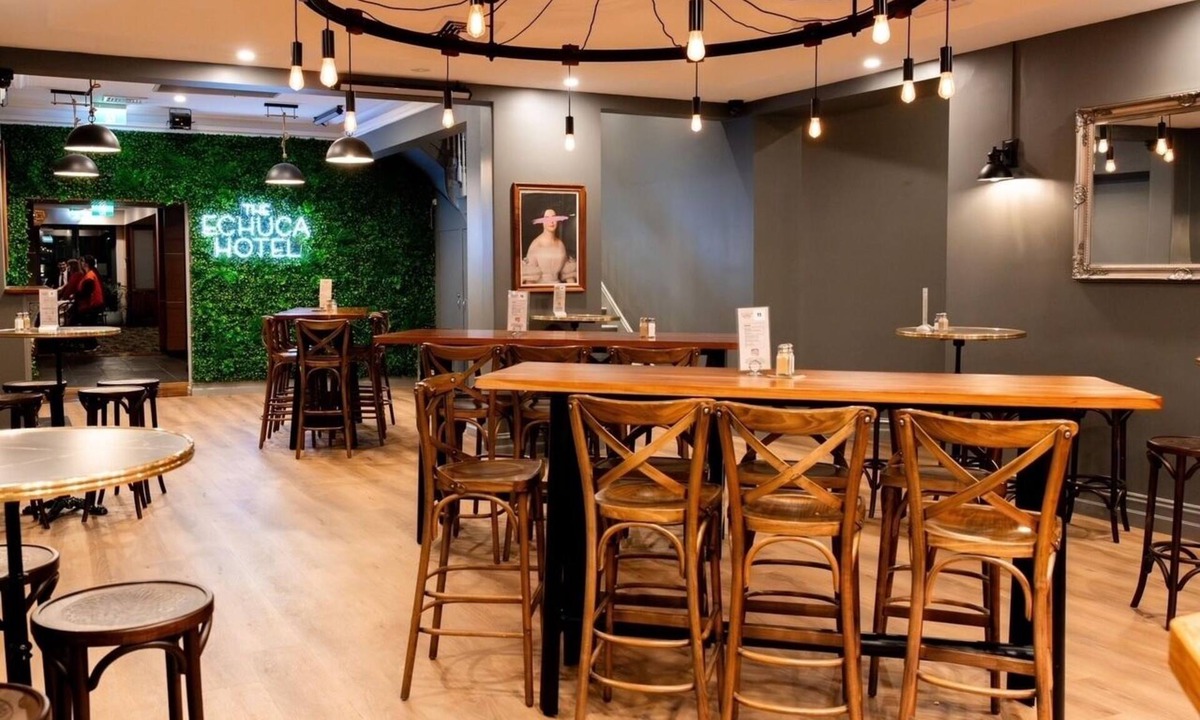 Echuca Hotel | Campaspe Lodge Echuca