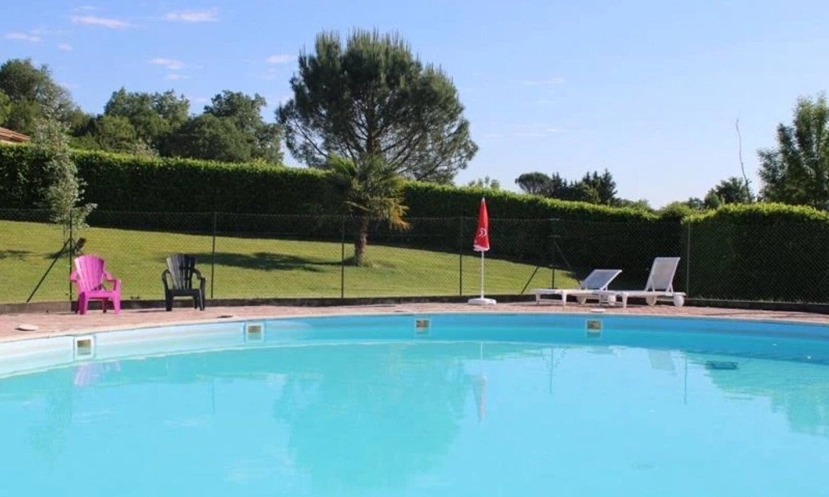 Casties-Labrande House | Camping 3 étoiles - Piscine - eehgef