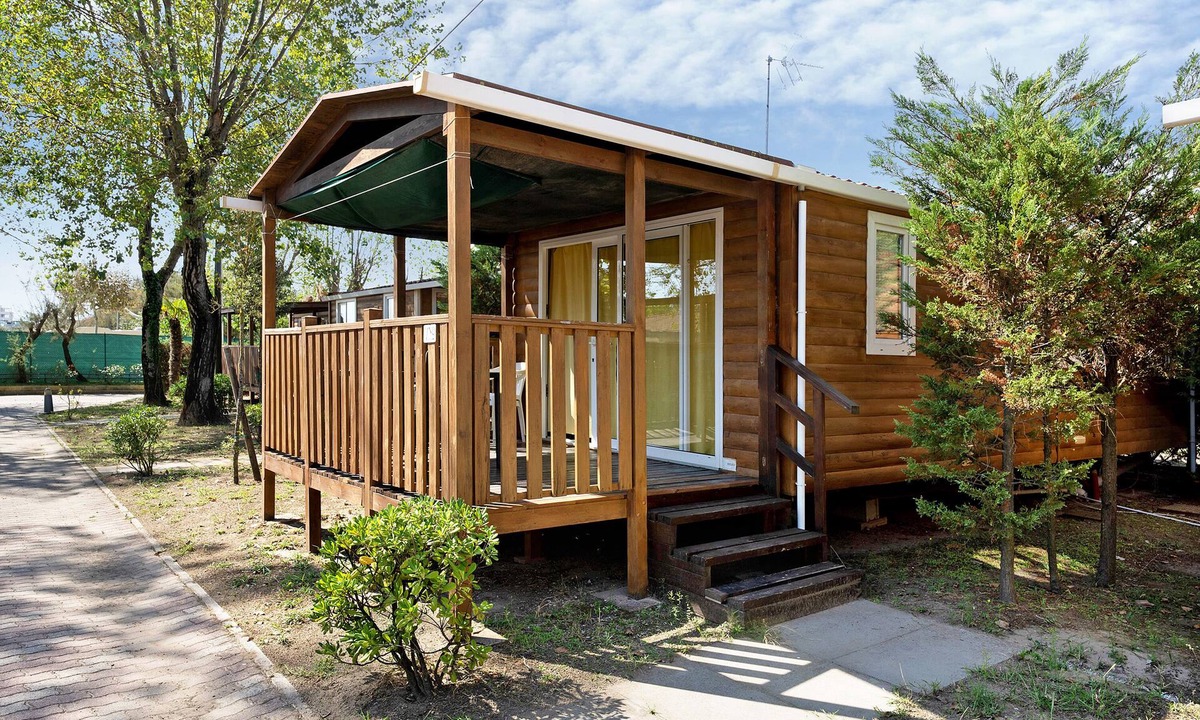 Sottomarina RV Rental | Camping "Camping Grande Italia Vulcano 5" with Sea View