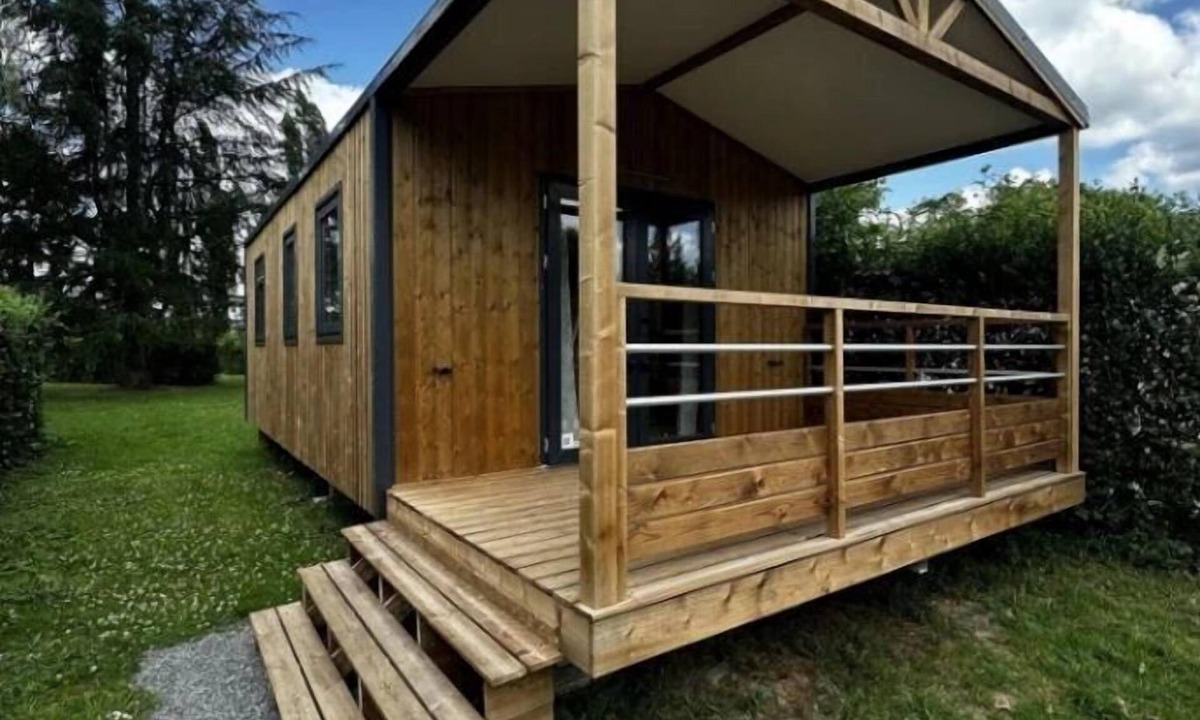 Charlieu House | Camping - ccbbcfg - Two Bedroom Apartment, Sleeps 6