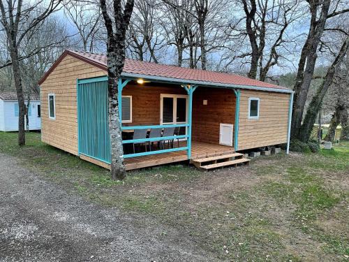 Saint-Martial-de-Nabirat Other | Camping le Convivial Cottage climatisé 6-8 personnes