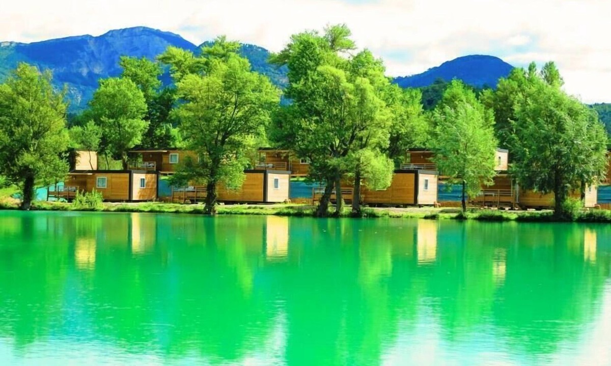 Chatillon-en-Diois House | Camping Le Lac Bleu* - Family Classic mobile home 3 rooms for 4 people