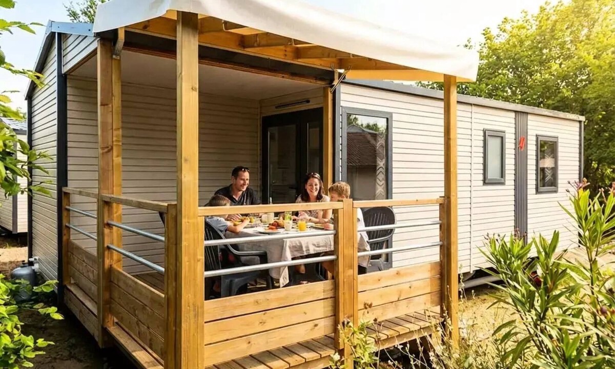 Saint-Gerons House | Camping Les Rives du lac Cantalès * - 3 Bedroom Mobile Home Cota 6 people