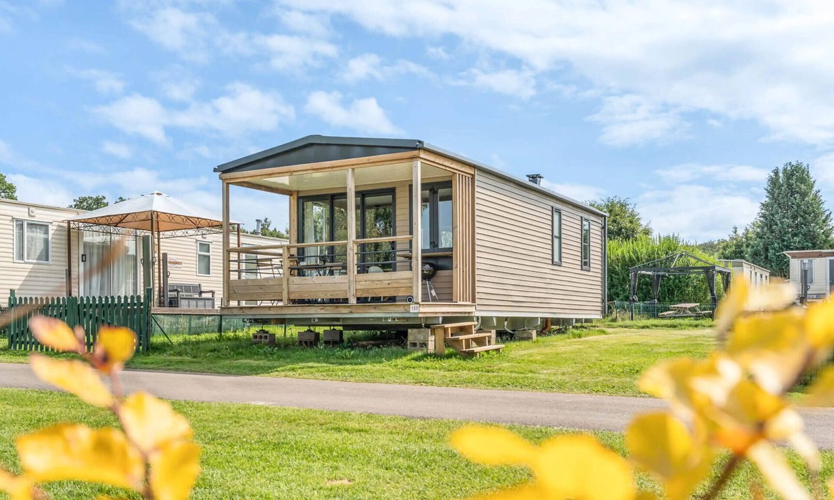Bouillon Ski Chalet | Camping Papillon Bouillon - Premium 137