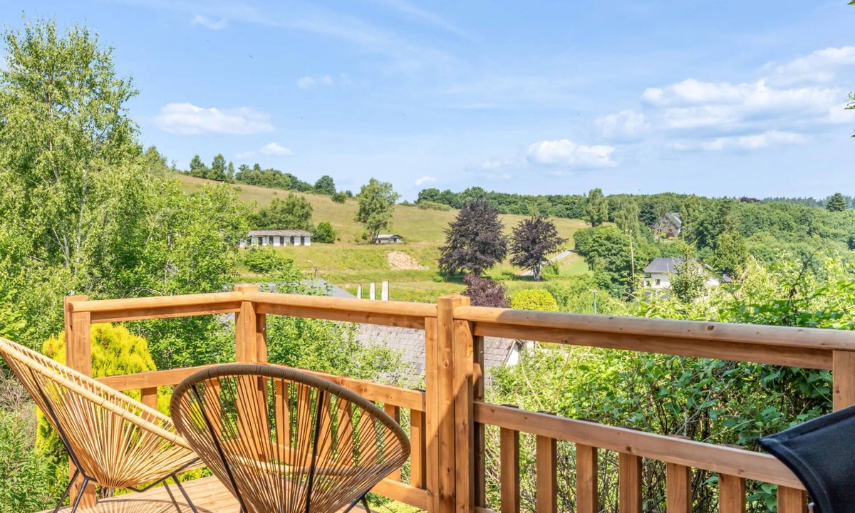 Bouillon House | Camping Papillon Bouillon - Vakantiehuis ChaliBou by Interhome