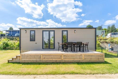 Bouillon Ski Chalet | Camping Papillon Bouillon - Vakantiehuis Familie 6P