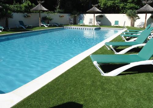 Tarascon Other | CAMPING SAINT GABRIEL *