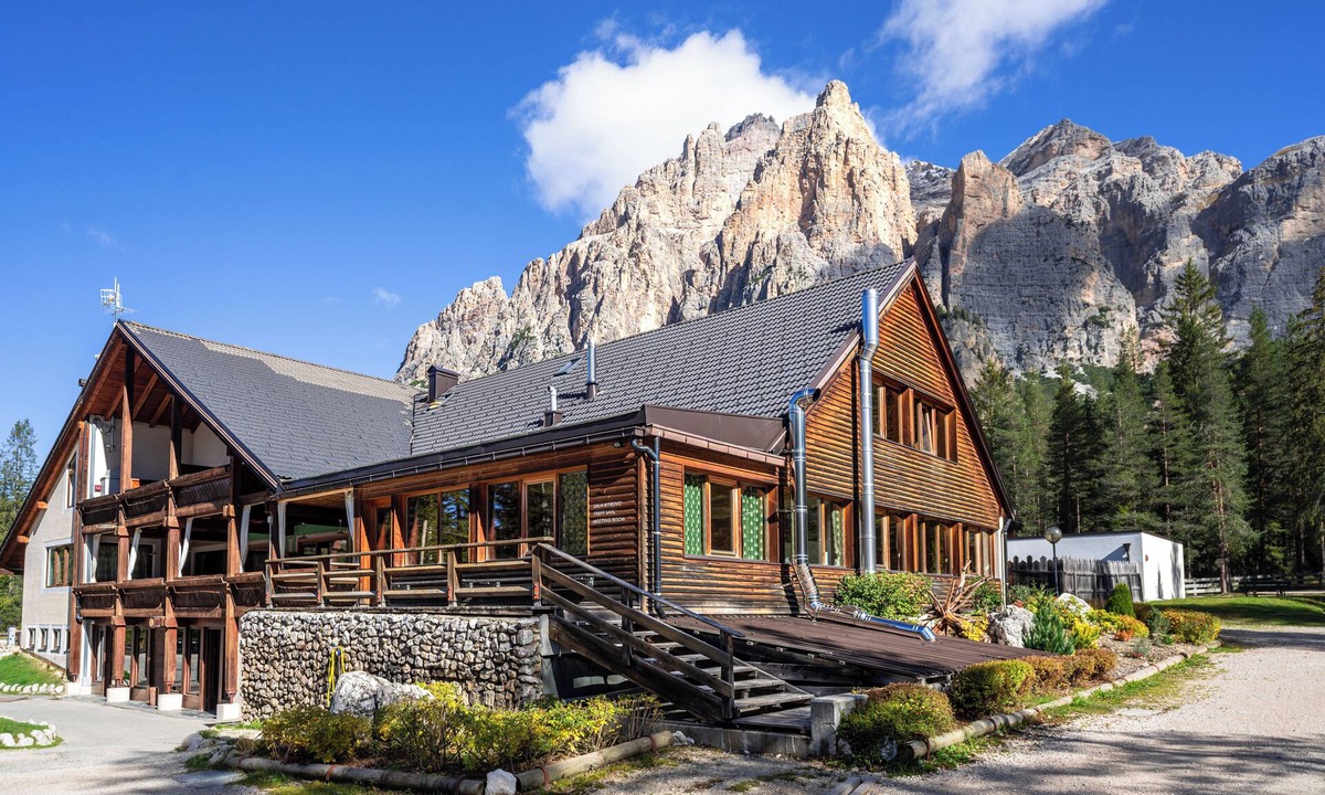 Armentarola RV Rental | Camping Sass Dlacia