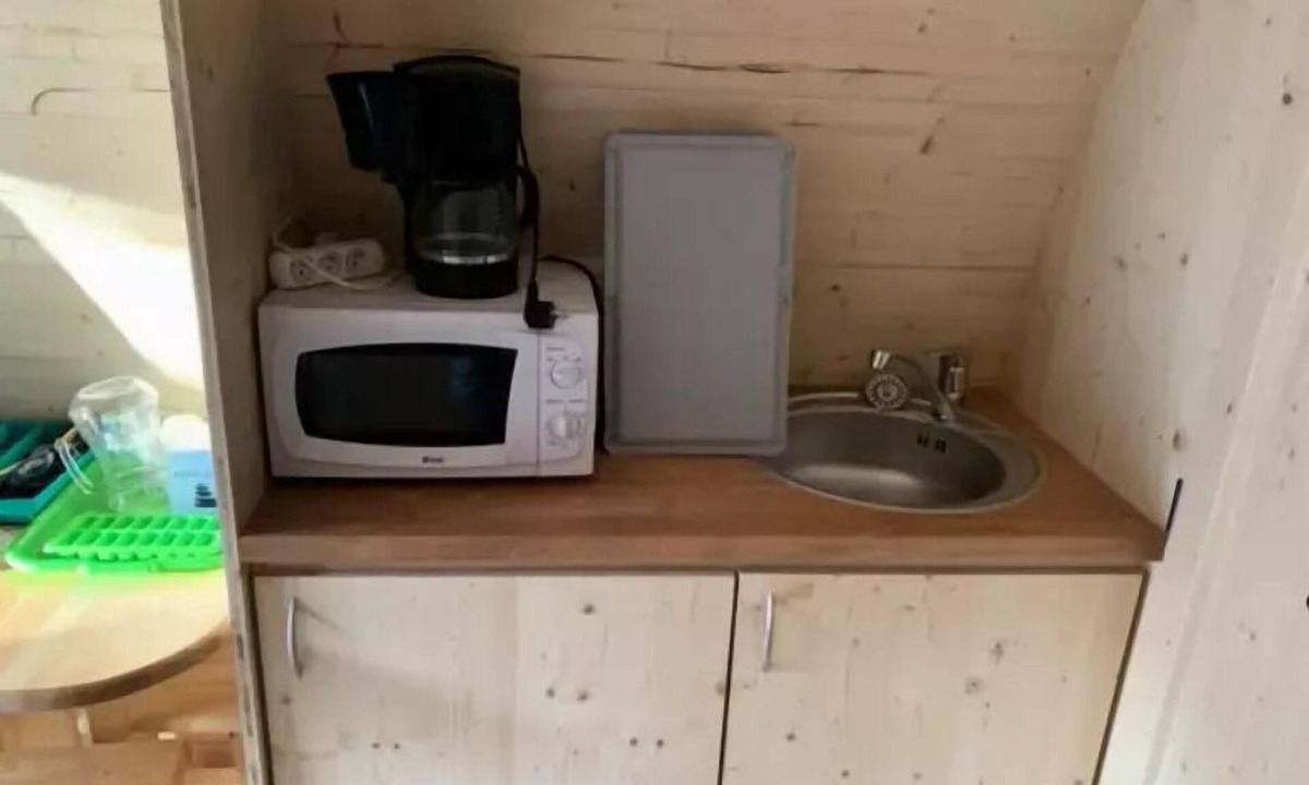 Chateauroux Ski Chalet | Campsite Le Rochat-Belle-Isle * - Chalet wood nature (2 adults + 1 child) 3 persons