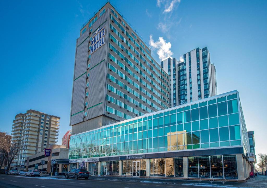 Edmonton Hotel | Campus Tower Suite Hotel