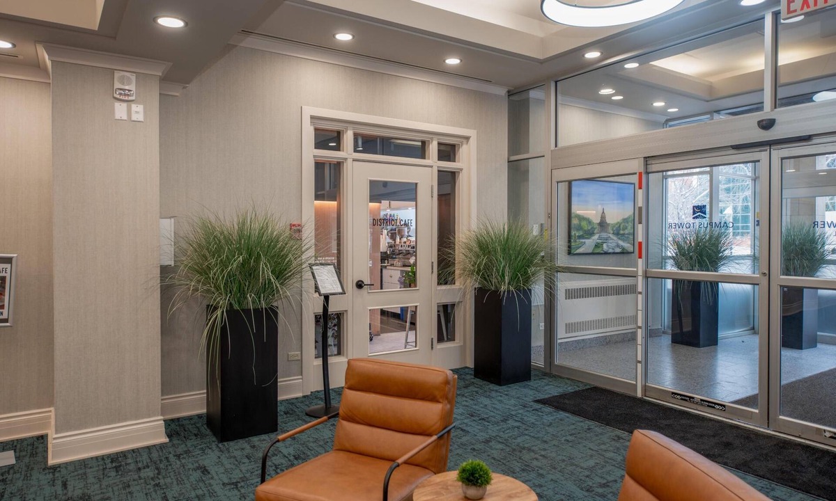 Edmonton Hotel | Campus Tower Suite Hotel