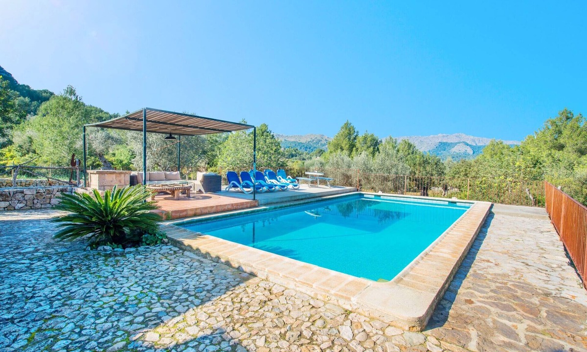 Pollensa Villa | CAN GUILLO - Villa with private pool in Pollensa. Free WiFi