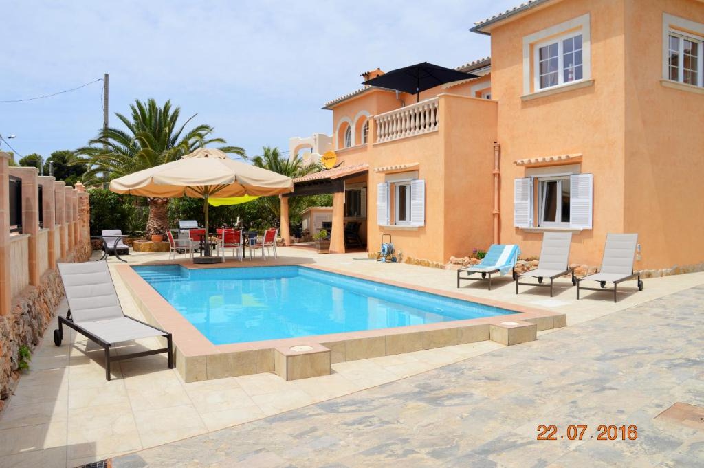Vallgornera House | Can Laika