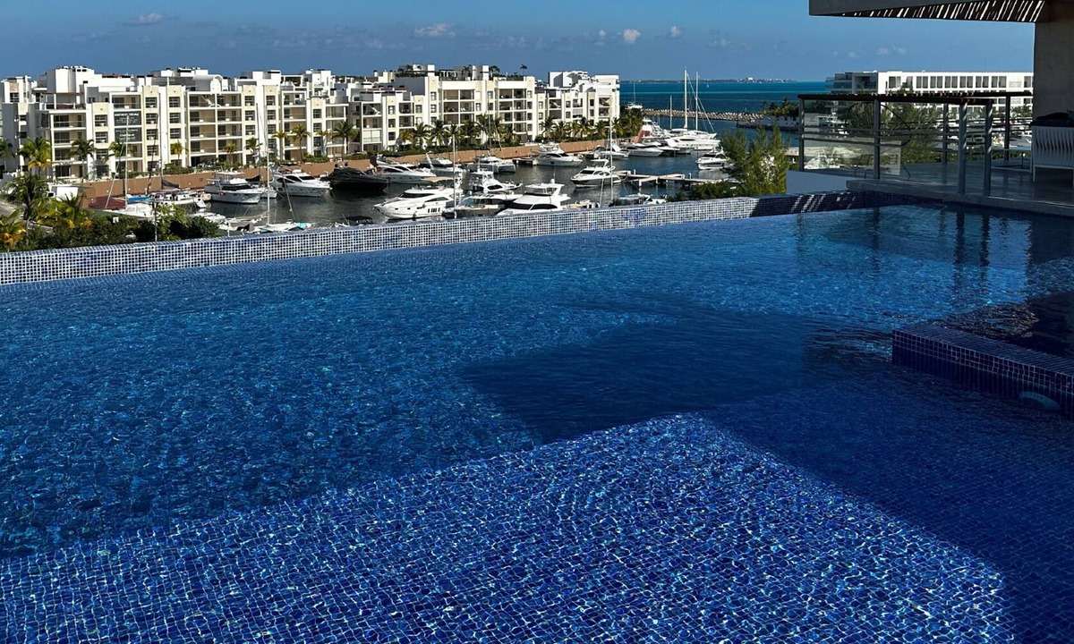 Playa Mujeres Apartment | Cancun 2 BR Luxury Vila with Resort Amenities