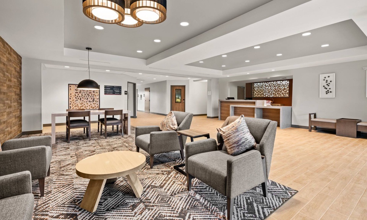 Sumner Hotel | Candlewood Suites Sumner by IHG