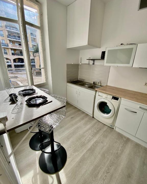 La Bocca Apartment | Cannes Plage La Bocca