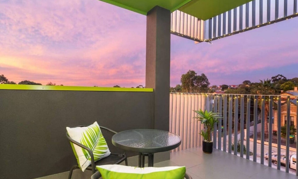 Ovingham Apartment | Canopy @ 44—Central CBD Location
