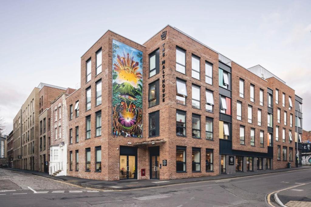 Saint Paul's Apartment | Canvas Bristol