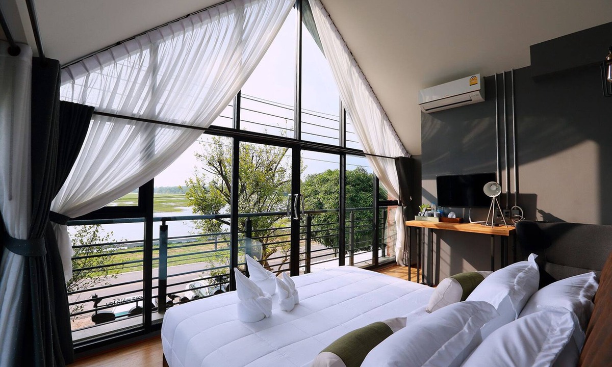Trat Hotel | Canvas Family Home