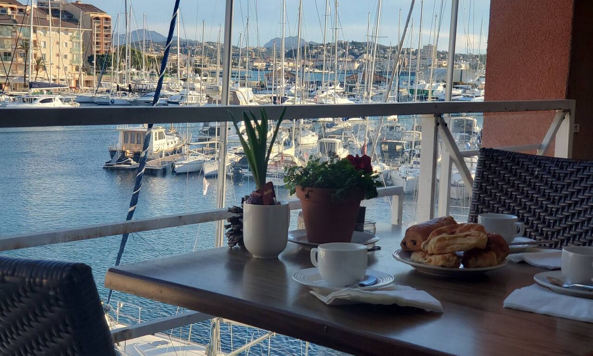 Frejus Port Apartment | Cap Hermès Studio Port View 31m2 air-conditioned WIFI 3 people swimming pool beaches parking