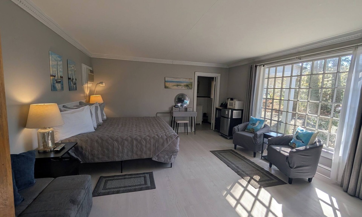 Cape Charles Hotel | Cape Charles Milestone Lodge