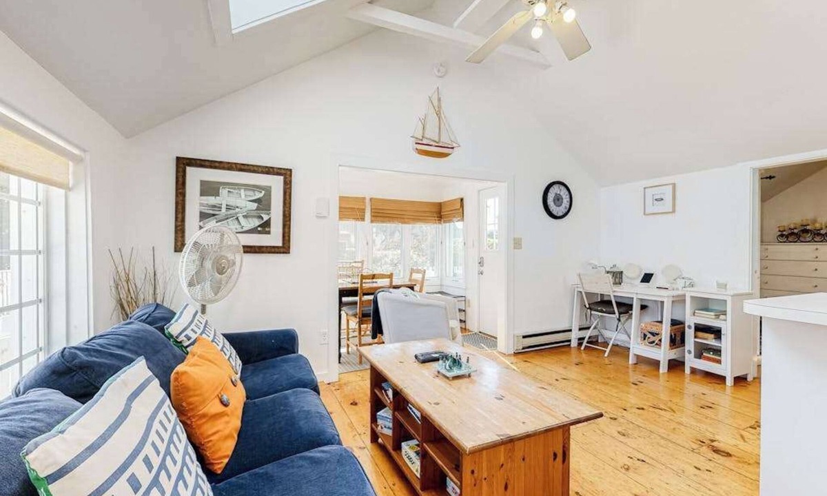Mashpee House | Cape Cod cottage with patio - near golf, 100 yards to private Mashpee Beach