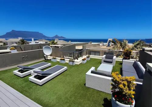 Sunset Beach Villa | Cape Town Sunset Beach Luxury Beachfront Villa