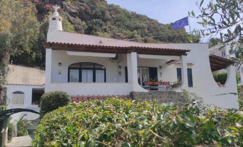 Forio House | CAPERCIA home