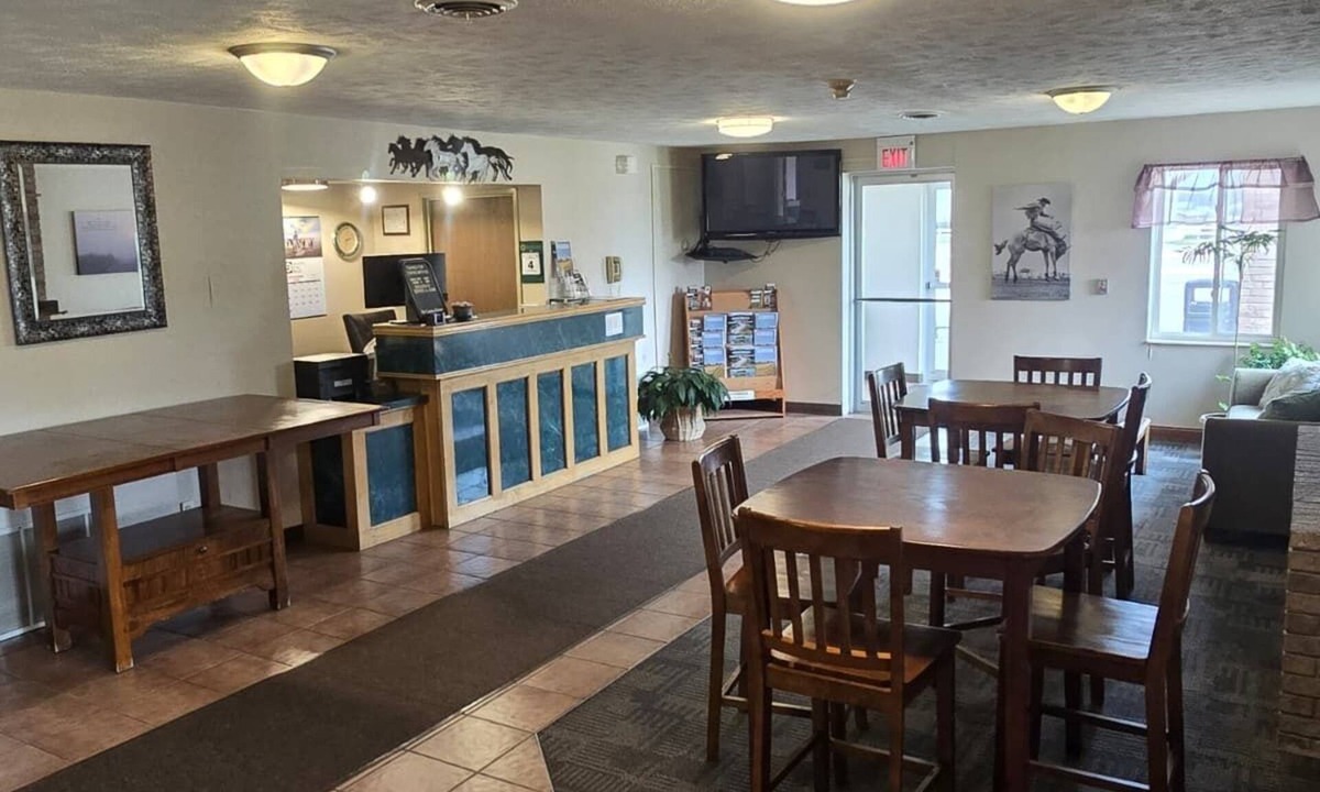 Purdum Hotel | Capital O Roadside Inn Thedford NE 2