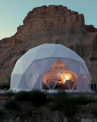 Torrey Other | Capitol Reef Glamping Getaway: Beautiful Pet-Friendly Dome near Hanksville, Utah