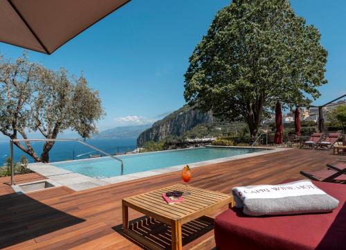 Marina Grande Hotel | Capri Wine Hotel