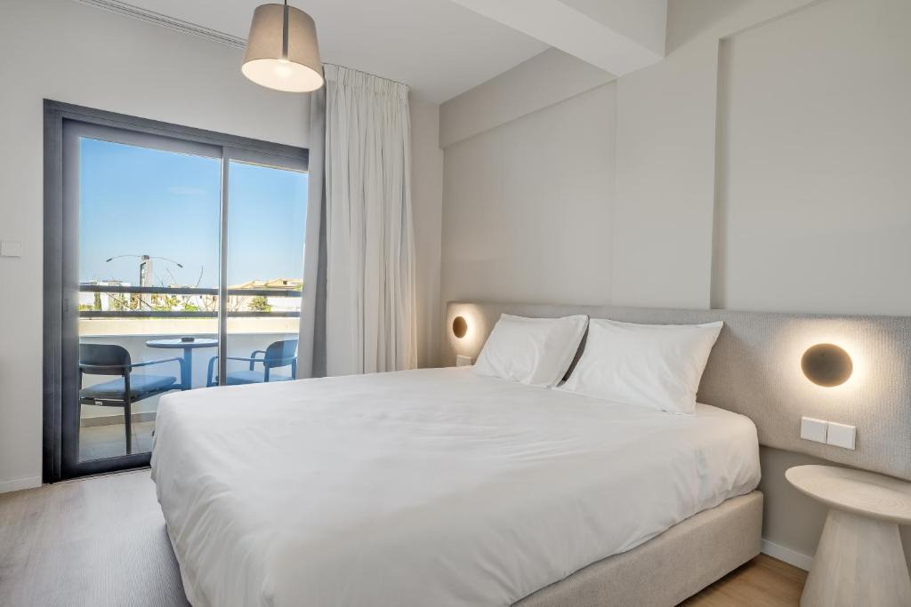 Kapparis Apartment | Captain Karas Collection