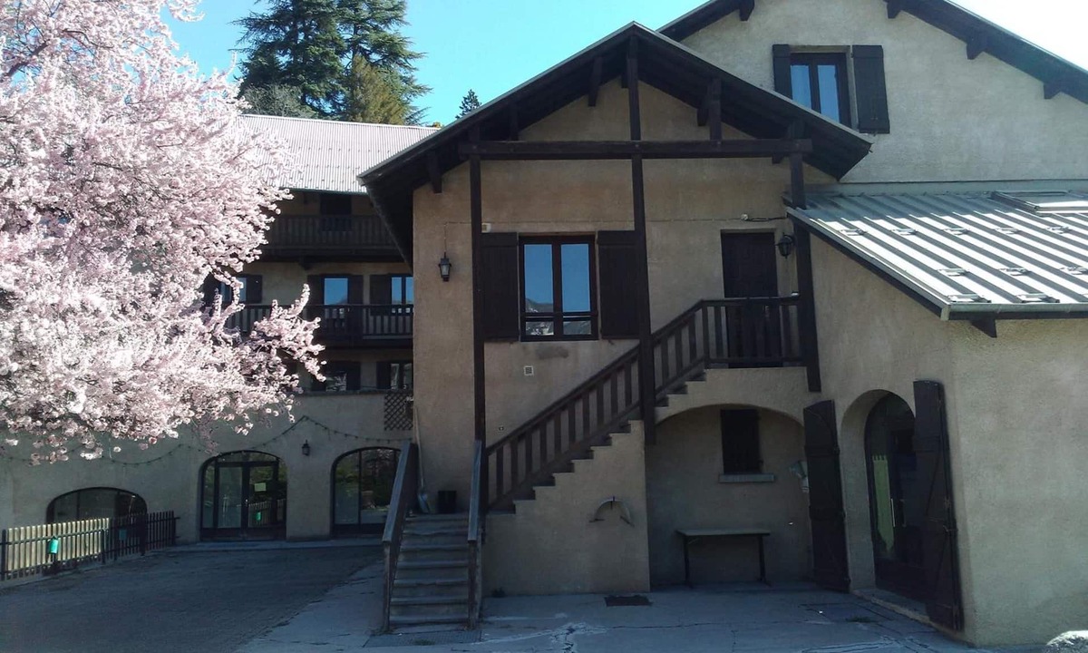 Guillestre Hotel | CapVerb