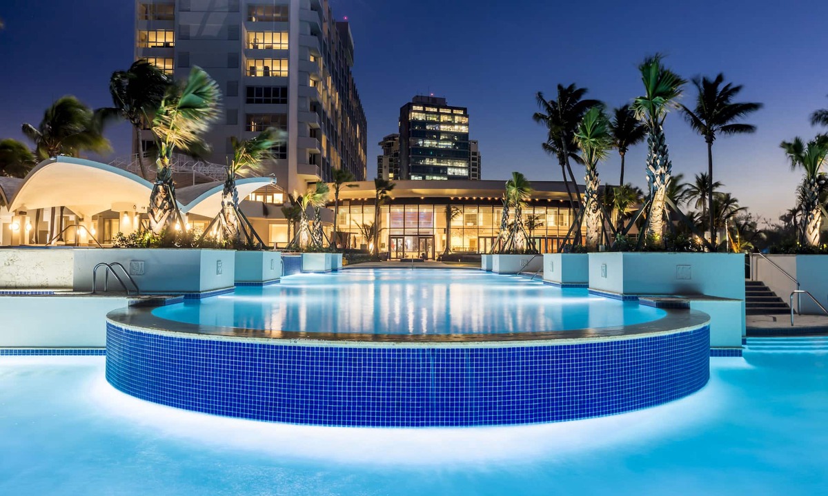 Puerta de Tierra Resort | Caribe Hilton