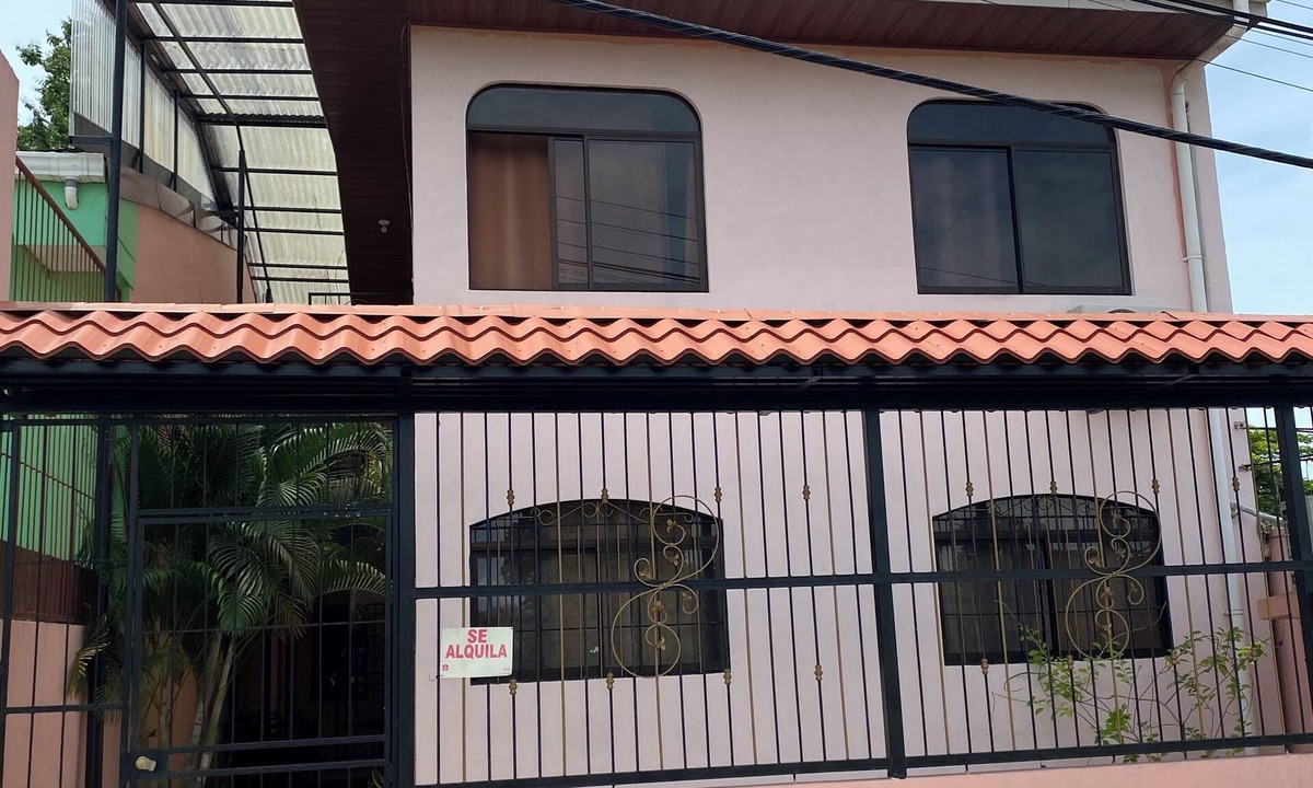 Santa Lucia Apartment | Caribe Rosa Charming 2-bedroom apartment in wonderful Limon with AC, WiFi