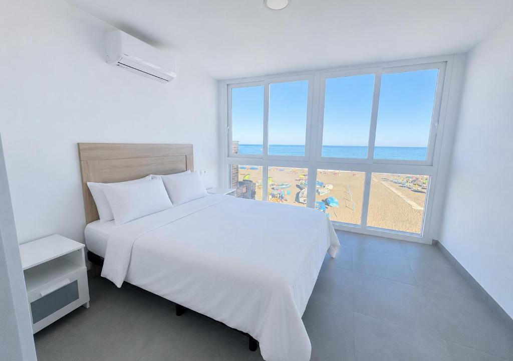 Carihuela Apartment | Carihuela Beachfront Apartments