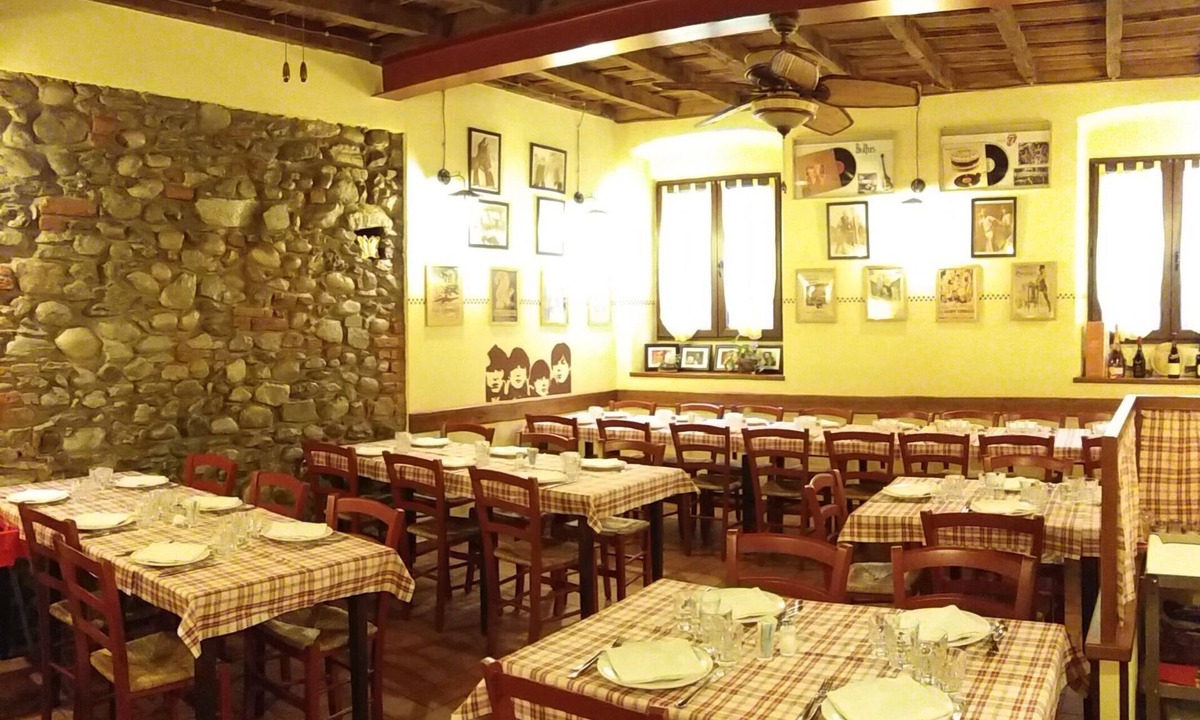 Cucciago House | Carlito's trattoria con alloggio