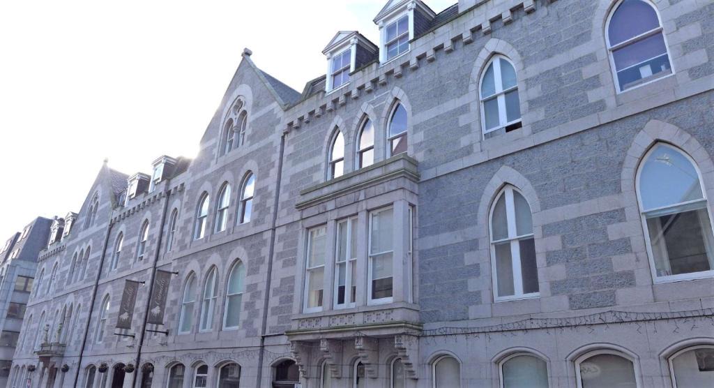 Central Aberdeen Hotel | Carmelite Hotel