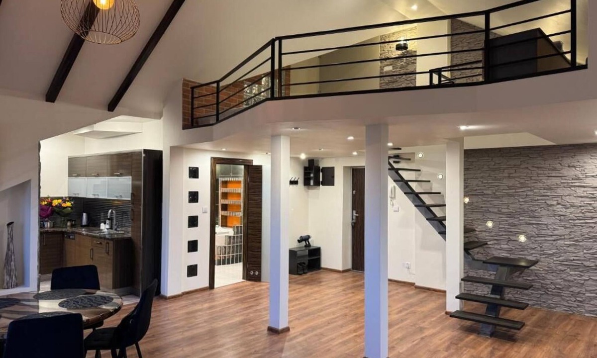 Tarnow Apartment | Carpatia Loft
