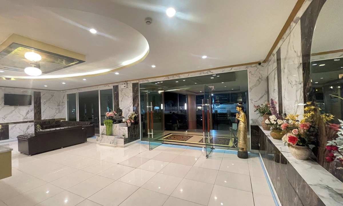 Noen Phra Hotel | Carpediem Hotel